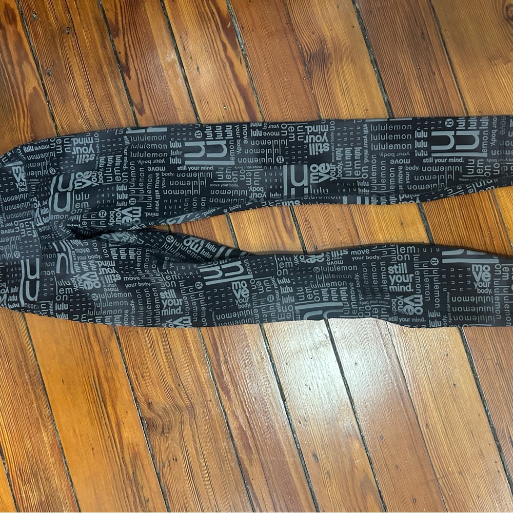 Lululemon Black and Gray Leggings